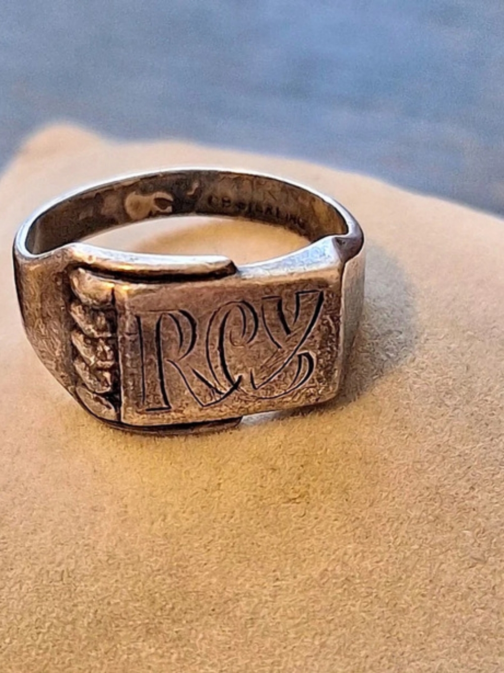 Engraved Ring in Silver 6.4 Grams